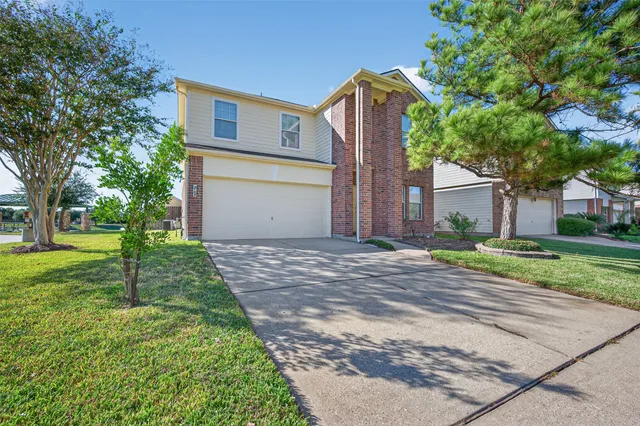 $335,000 | 2703 Blue Mills Court, Katy, TX 77449