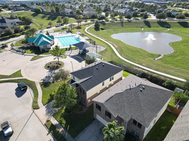 $335,000 | 2703 Blue Mills Court, Katy, TX 77449