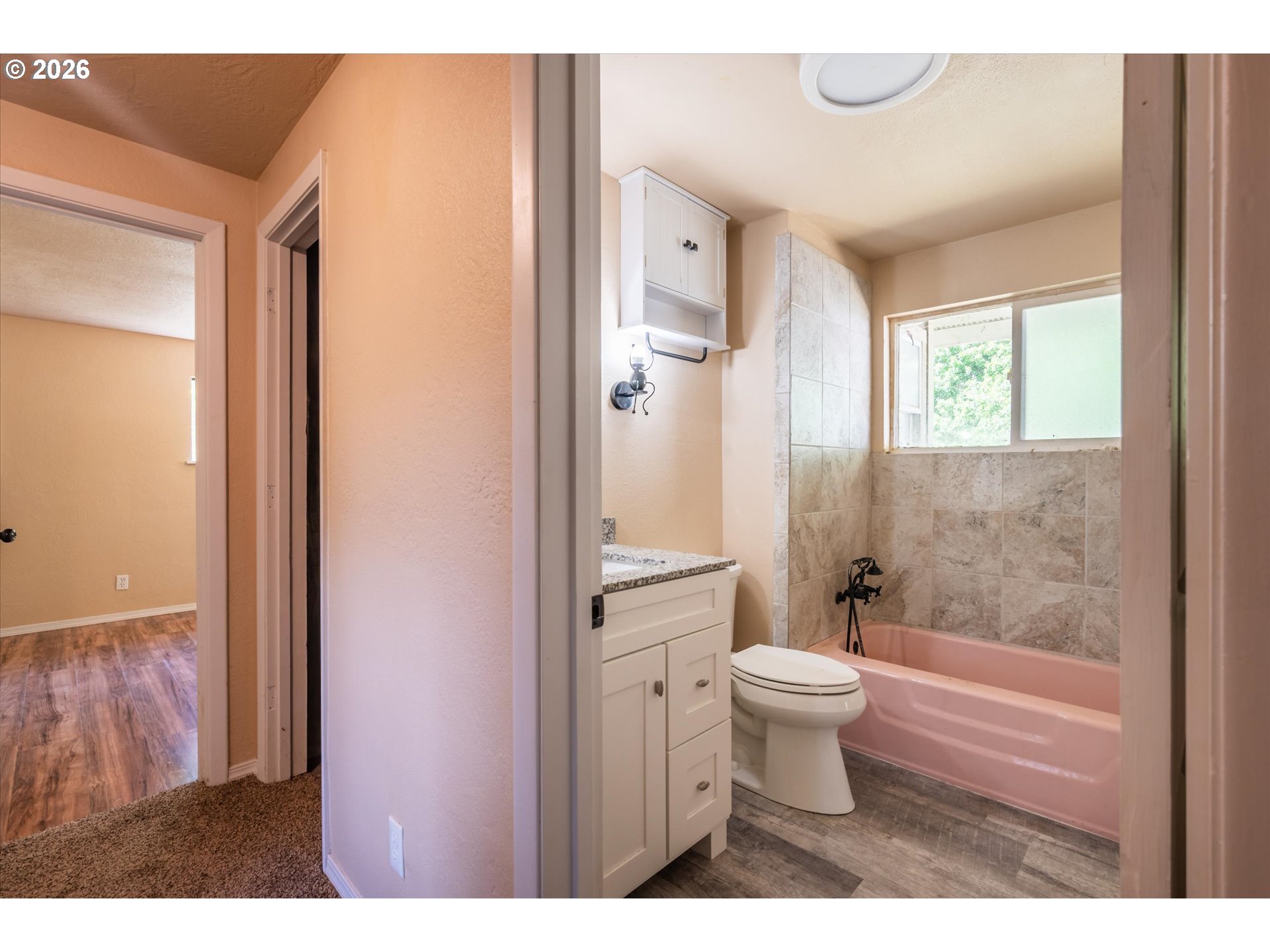 93845 Upper Loop Lane Coos Bay, OR 97420 - Photo 44 of 48 Bathroom