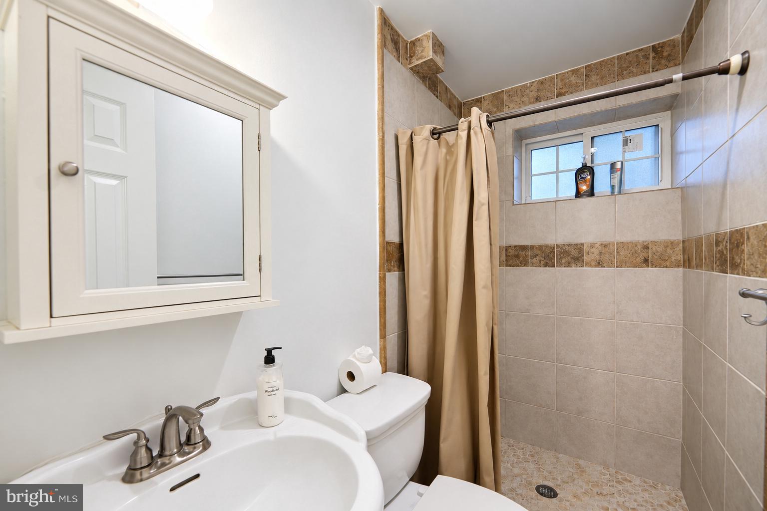 11103 Bybee Street Silver Spring, MD 20902 - Photo 40 of 66 Gallery Image 40