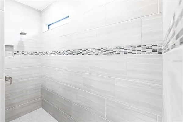 $4,200 | 5658 Silverside Pne Court, Bradenton, FL 34211