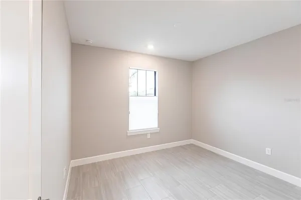 $4,200 | 5658 Silverside Pne Court, Bradenton, FL 34211