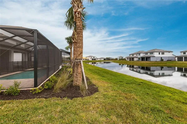 $4,200 | 5658 Silverside Pne Court, Bradenton, FL 34211