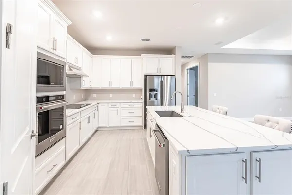 $4,200 | 5658 Silverside Pne Court, Bradenton, FL 34211