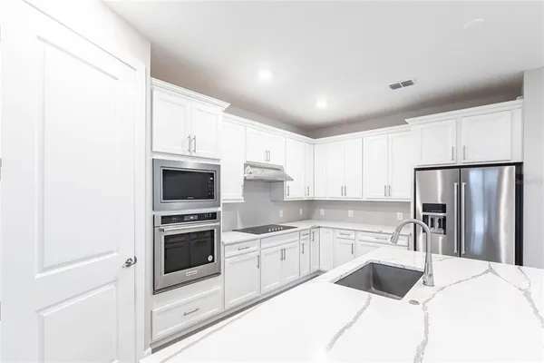 $4,200 | 5658 Silverside Pne Court, Bradenton, FL 34211