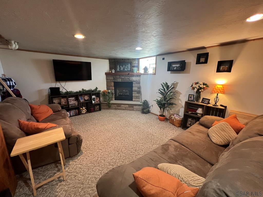 205 Indiana Street Seward, PA 15954 - Photo 22 of 32