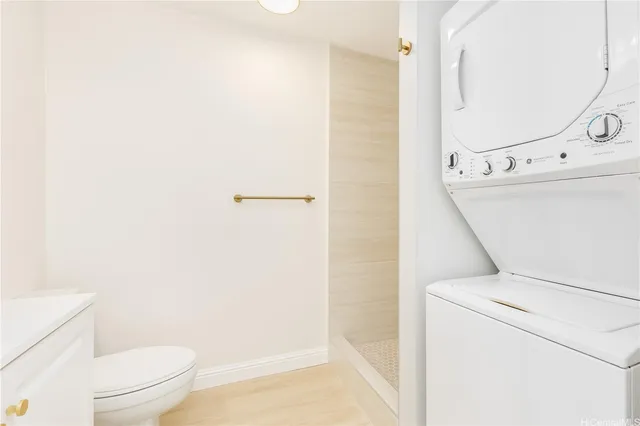 $2,700 | 2542 Date Street, Unit 402, Honolulu, HI 96826