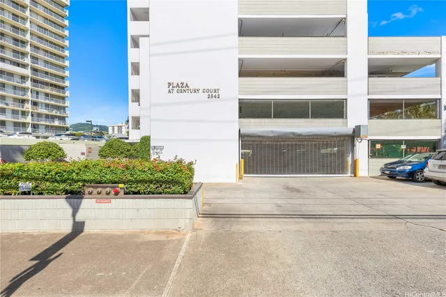 $2,700 | 2542 Date Street, Unit 402, Honolulu, HI 96826