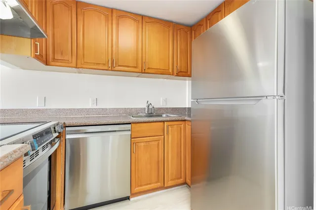 $2,700 | 2542 Date Street, Unit 402, Honolulu, HI 96826