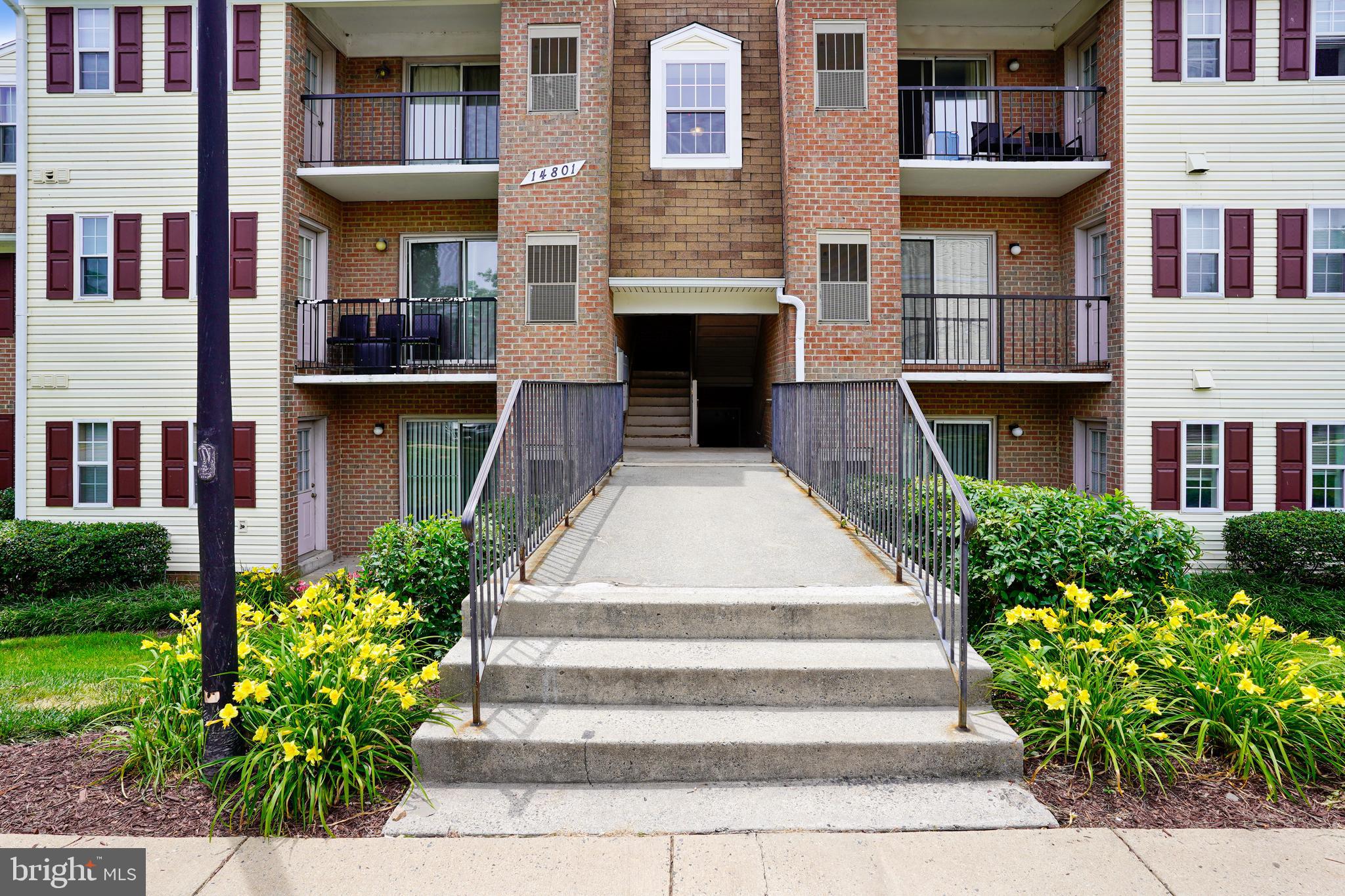 14801 Rydell Road, Unit 104 Centreville, VA 20121 - Photo 3 of 40 Gallery Image 3