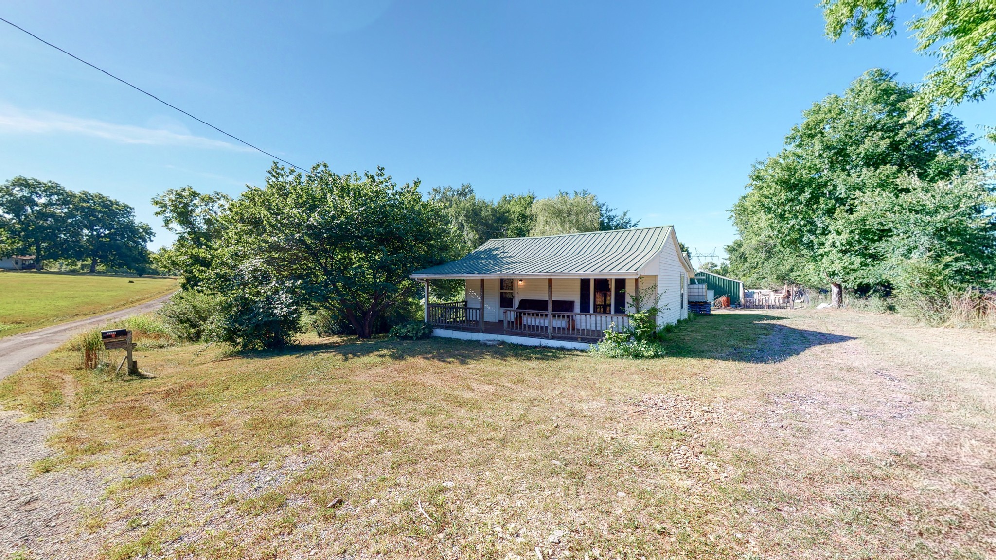 1100 East Grinders Switch Road Centerville, TN 37033 - Photo 4 of 41 Gallery Image 4