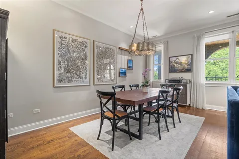 $699,000 | 4860 North Clark Street, Unit 3S, Chicago, IL 60640