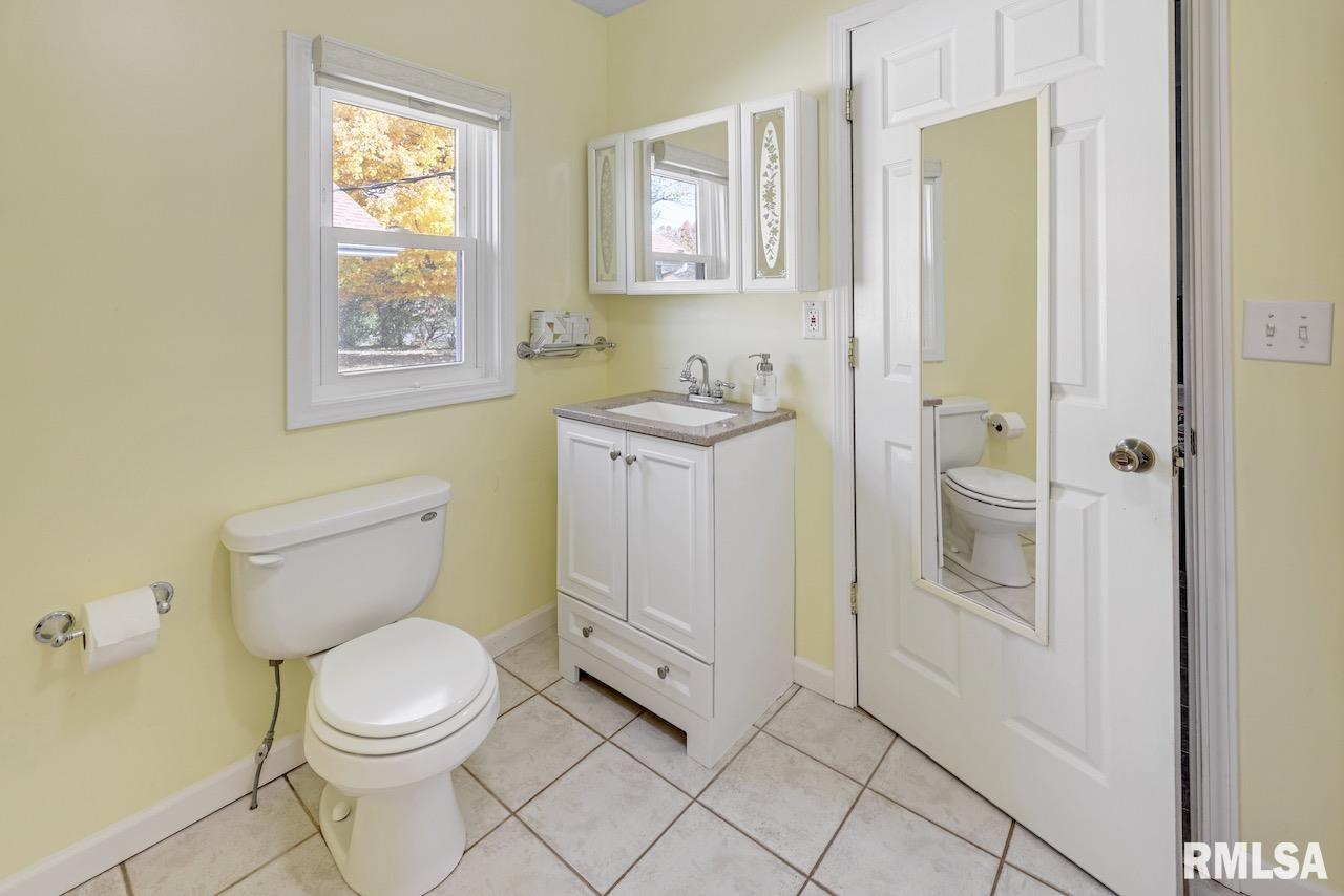 6405 West Conley Road Peoria, IL 61604 - Photo 22 of 27 Gallery Image 22