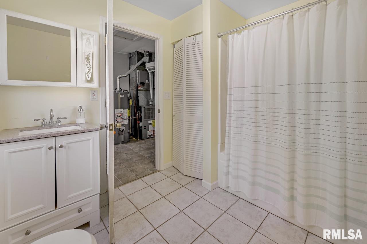 6405 West Conley Road Peoria, IL 61604 - Photo 23 of 27 Gallery Image 23