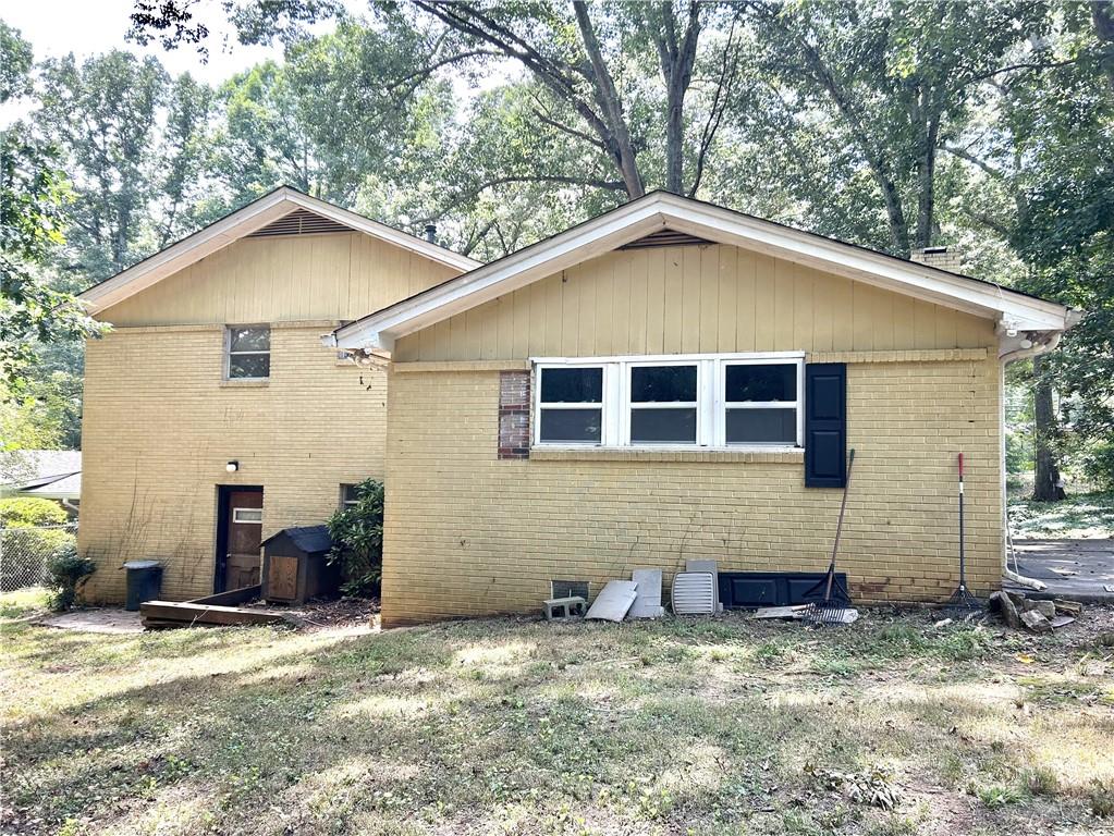 3317 Harris Road Southwest Marietta, GA 30060 - Photo 20 of 23