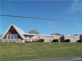 660 Almond Road Walnutport, PA 18088 - Photo 1 of 35 Gallery Image 1