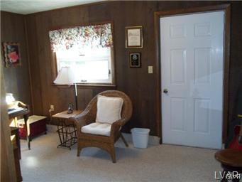 660 Almond Road Walnutport, PA 18088 - Photo 17 of 35 Gallery Image 17