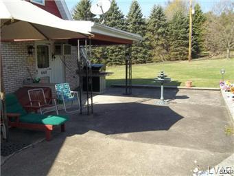 660 Almond Road Walnutport, PA 18088 - Photo 31 of 35 Gallery Image 31