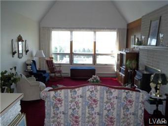 660 Almond Road Walnutport, PA 18088 - Photo 8 of 35 Gallery Image 8