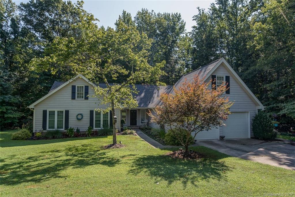 7331 Potter Road Matthews, NC 28104 - Photo 2 of 24 Gallery Image 2
