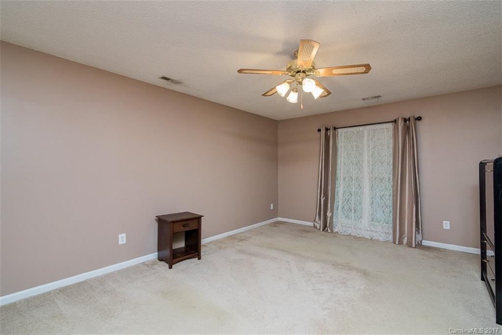 7331 Potter Road Matthews, NC 28104 - Photo 11 of 24 Gallery Image 11