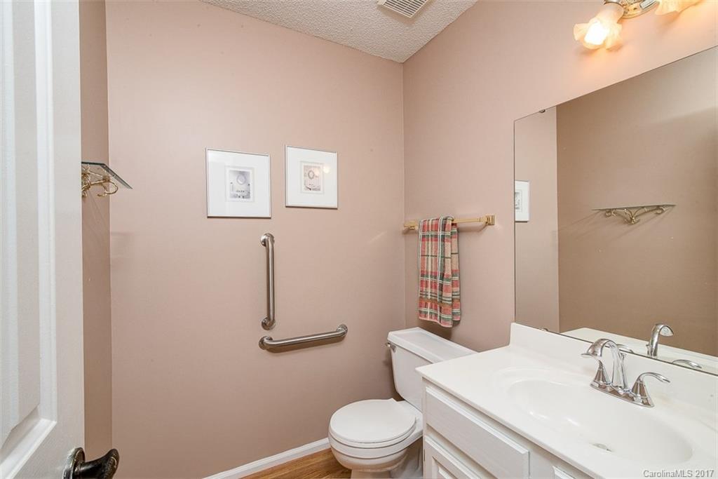 7331 Potter Road Matthews, NC 28104 - Photo 17 of 24 Gallery Image 17