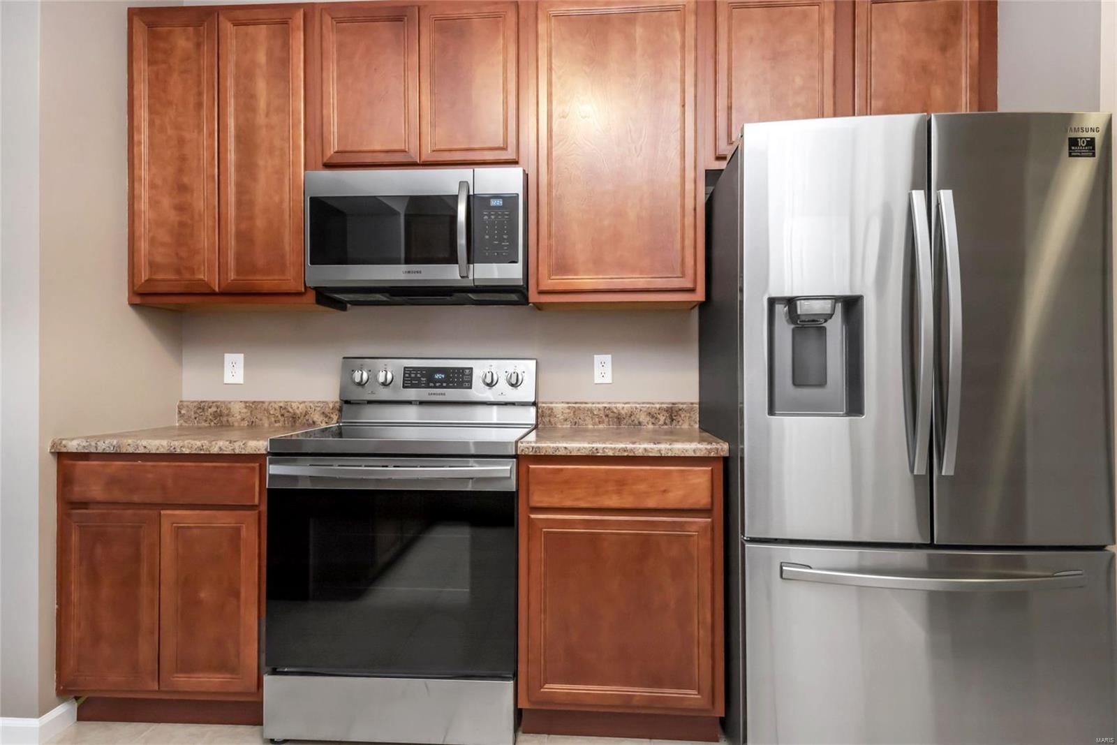 400 Spring Trace O'Fallon, MO 63368 - Photo 14 of 34