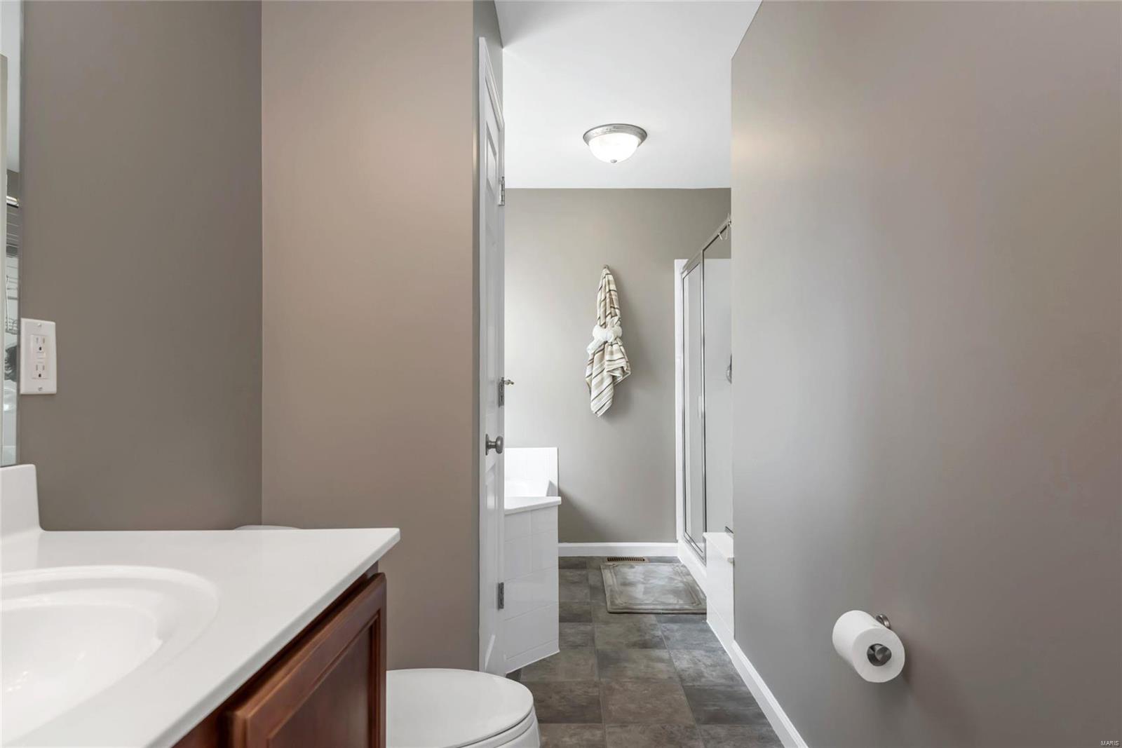 400 Spring Trace O'Fallon, MO 63368 - Photo 22 of 34