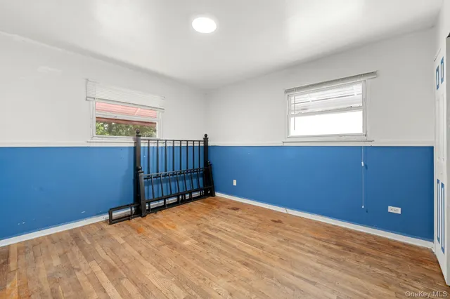 $699,000 | 160 Stephens Avenue | Harding Park