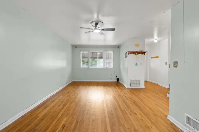 $699,000 | 160 Stephens Avenue | Harding Park