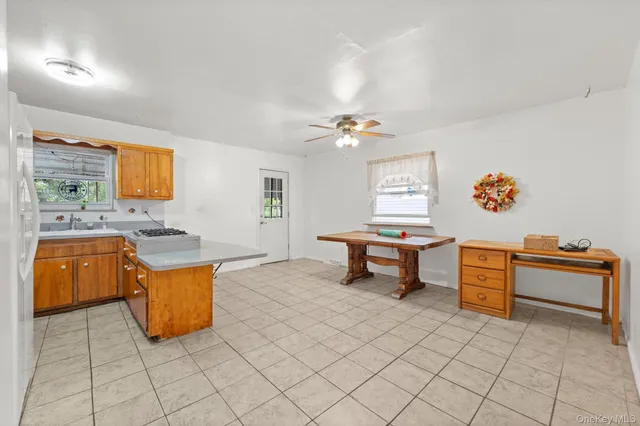 $699,000 | 160 Stephens Avenue | Harding Park