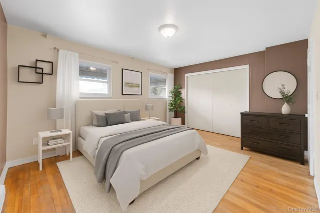 $699,000 | 160 Stephens Avenue | Harding Park