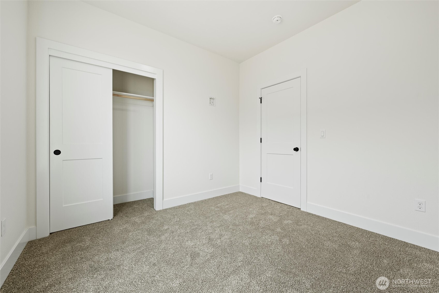 721 O Street Southwest Quincy, WA 98848 - Photo 8 of 33 a view of an empty room