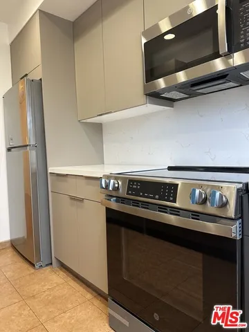 $649,000 | 7560 Hollywood Boulevard, Unit 108, Los Angeles, CA 90046