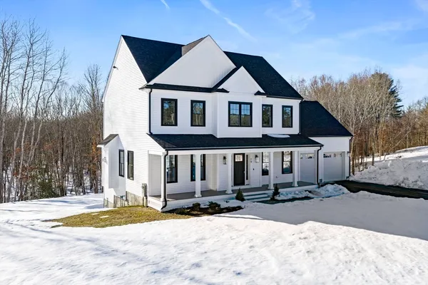 $989,000 | 19 Caleb Drive, Middleboro, MA 02346