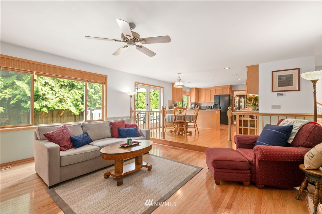 10220 Northeast 151st Street Bothell, WA 98011 - Photo 14 of 25 Gallery Image 14
