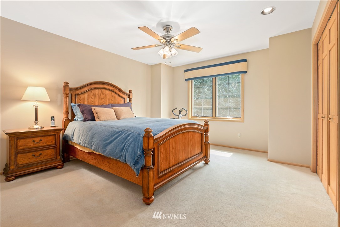 10220 Northeast 151st Street Bothell, WA 98011 - Photo 22 of 25 Gallery Image 22