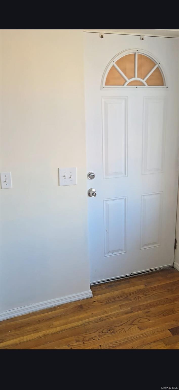 127-28 103rd Road, Unit 1 Queens, NY 11419 - Photo 2 of 4 a view of an empty room