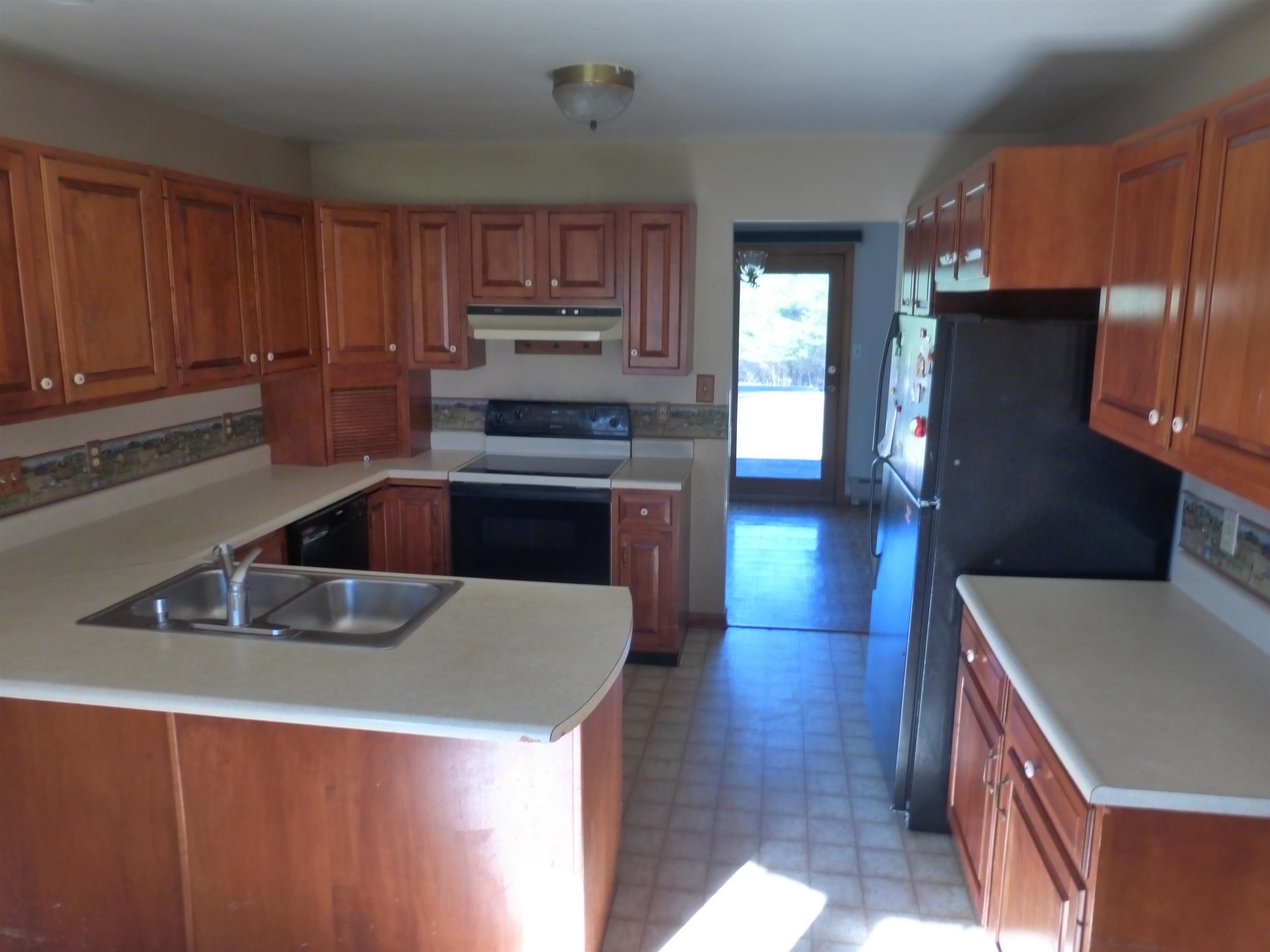 352 New Rye Road Epsom, NH 03234 - Photo 5 of 28