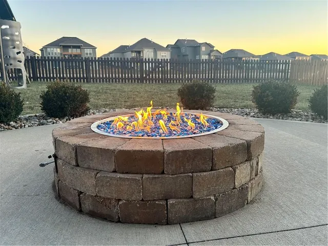 $580,000 | 2421 Southwest River Trail Road, Lee's Summit, MO 64082