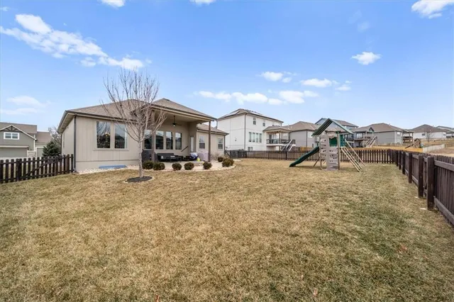 $580,000 | 2421 Southwest River Trail Road, Lee's Summit, MO 64082