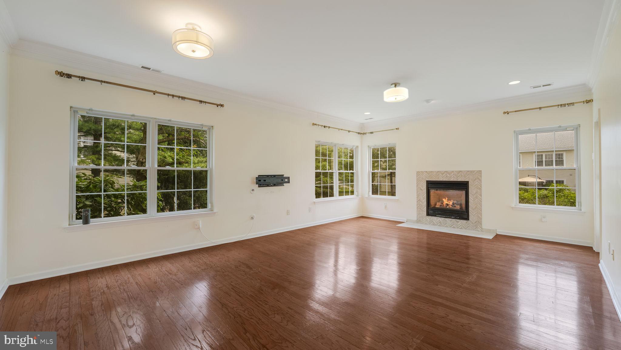 2001 Waterford Road, Unit 76 Yardley, PA 19067 - Photo 5 of 22 Gallery Image 5