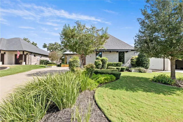 $735,000 | 2932 Boxelder Drive, Bryan, TX 77807