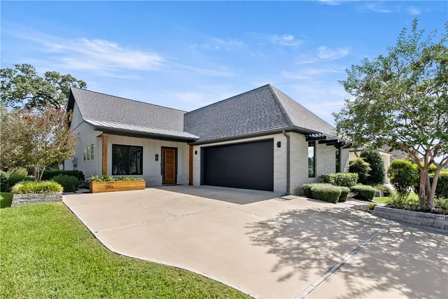 $735,000 | 2932 Boxelder Drive, Bryan, TX 77807