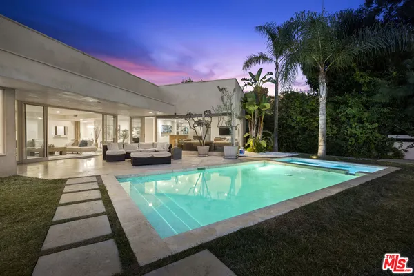 $39,900 | 510 Leslie Lane, Beverly Hills, CA 90210