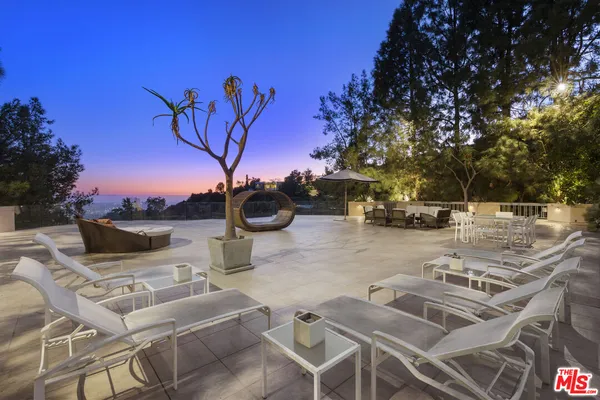 $39,900 | 510 Leslie Lane, Beverly Hills, CA 90210