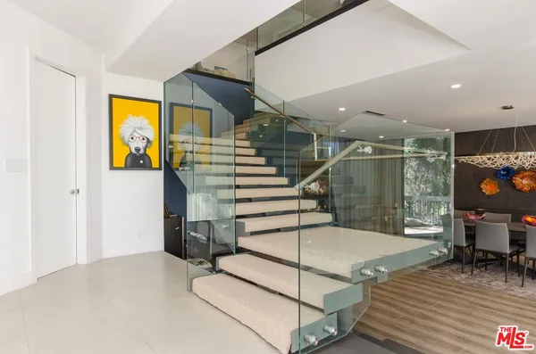 $39,900 | 510 Leslie Lane, Beverly Hills, CA 90210