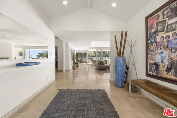 $39,900 | 510 Leslie Lane, Beverly Hills, CA 90210