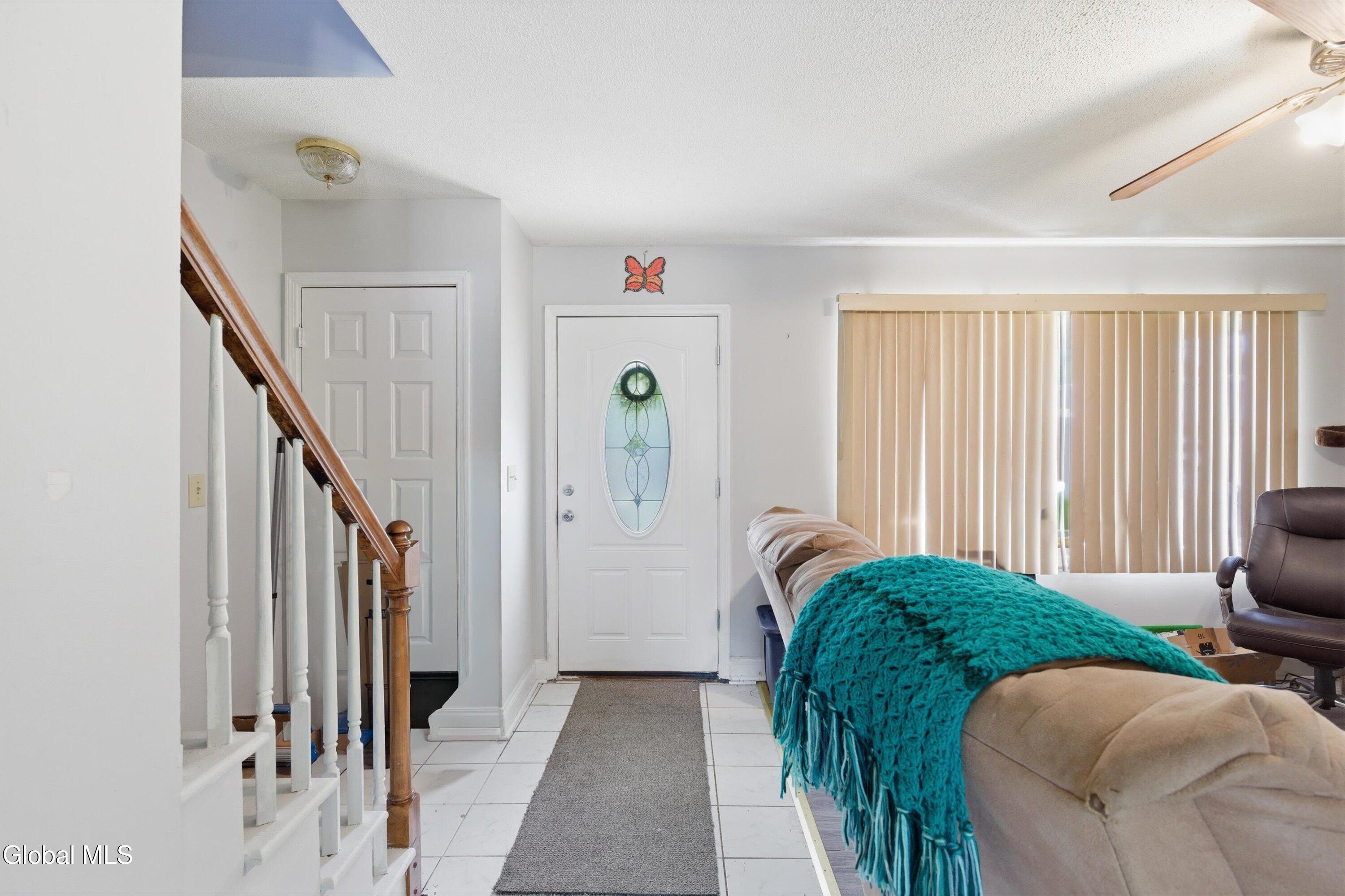 6190-6192 Depot Road Altamont, NY 12009 - Photo 15 of 23 Unit 2 - Entryway