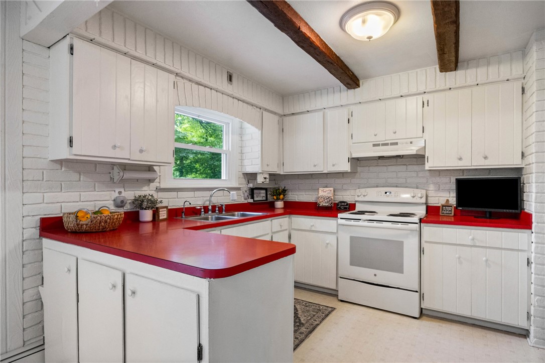 7242 Jackson Hill Road Arcadia, NY 14513 - Photo 12 of 39